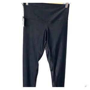 DYI Embossed legging